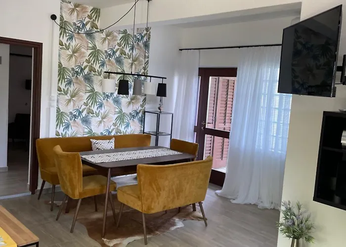 Dea Solis Apartament *